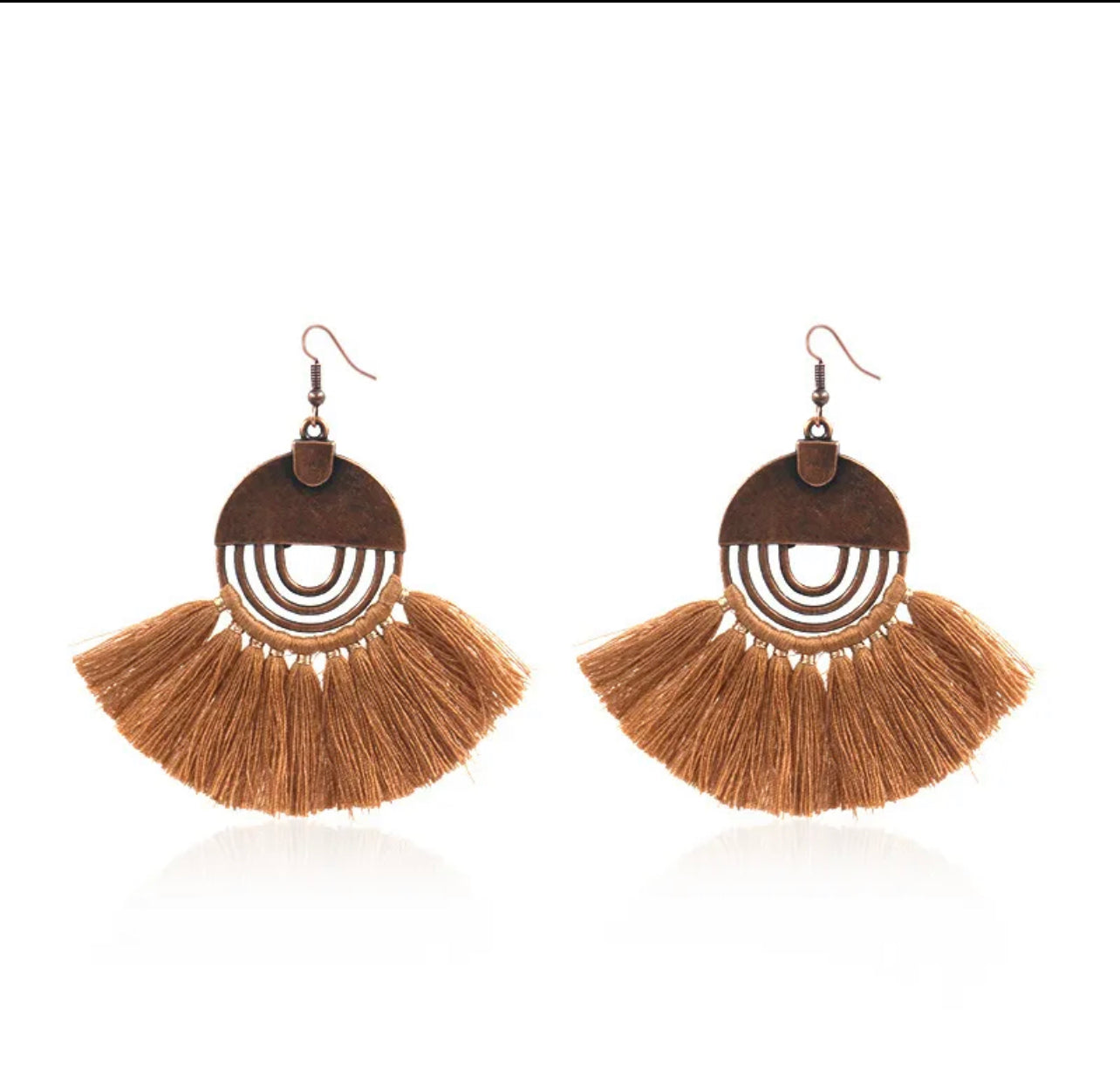 Boho fan tassel earrings - Coffee