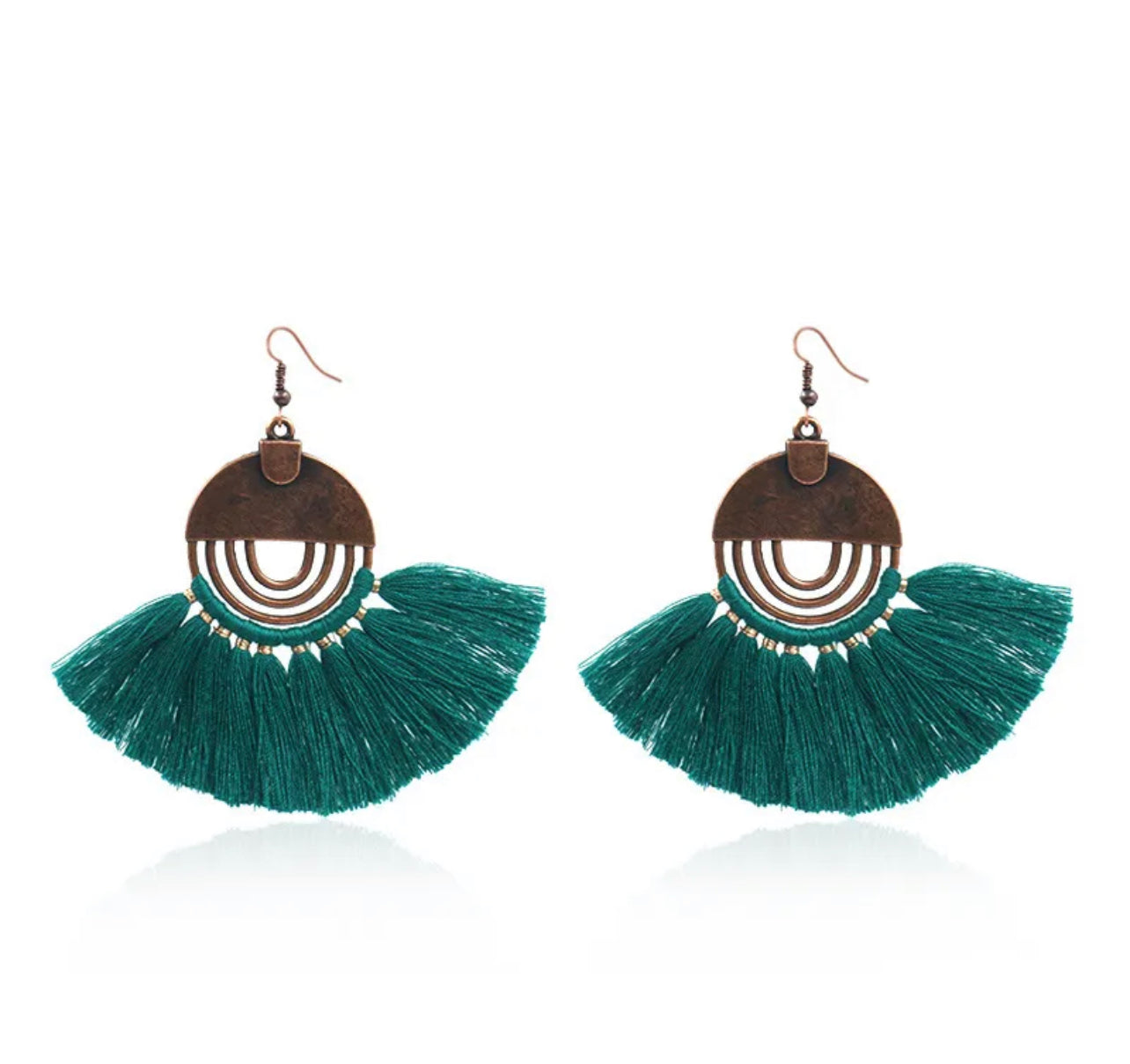 Boho fan tassel earrings - Green