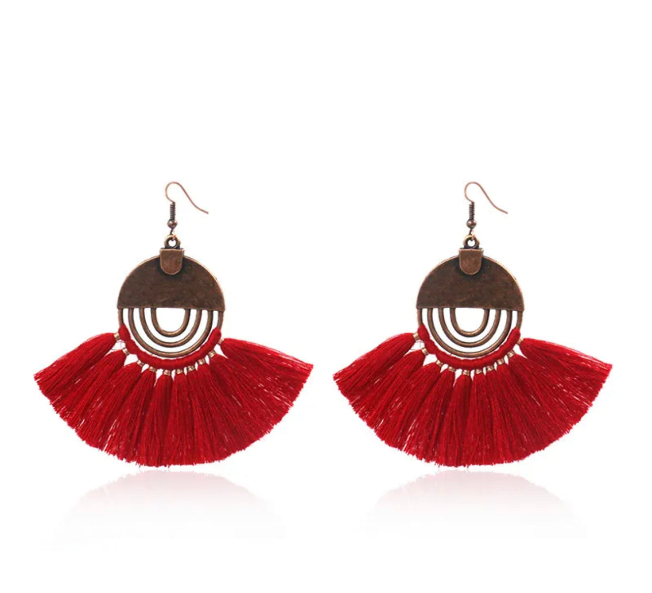 Boho fan tassel earrings - Red