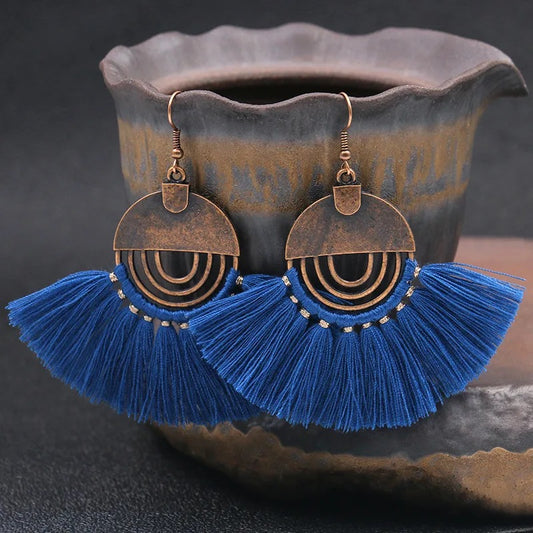 Boho fan tassel earrings - Blue